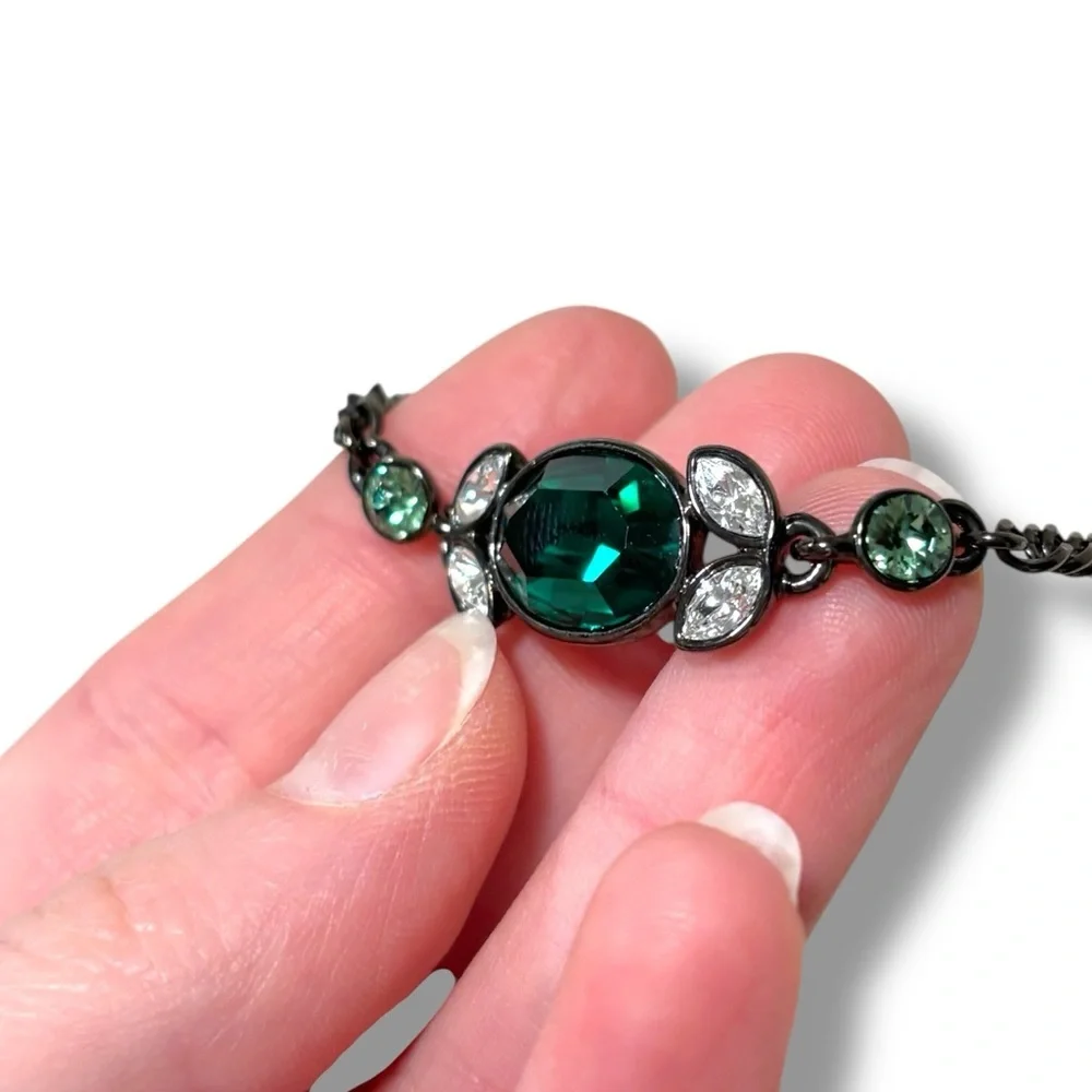 GIVENCHY Vintage Emerald Green Crystal Gunmetal Layered Necklace - Picture 3 of 9